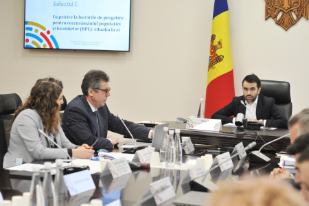 Progresul în pregătirea către Recensământ, discutat la ședința Comisiei naționale pentru Recensământul populației și locuințelor 2024